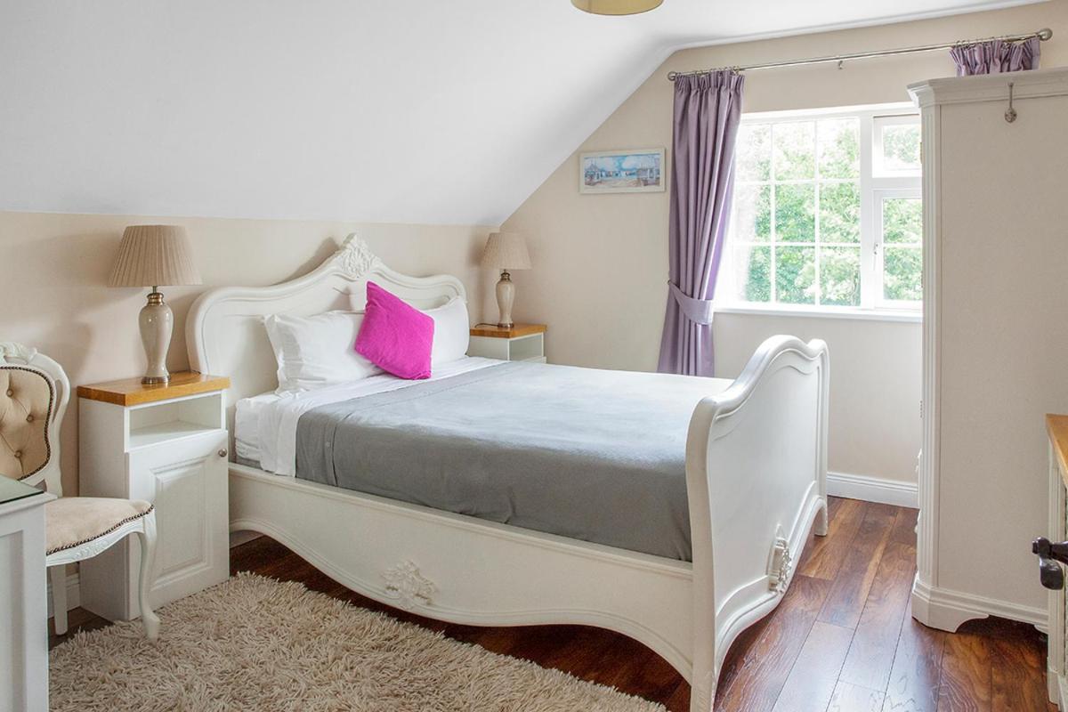 The Ridgewood Lodge Newbridge  Ngoại thất bức ảnh