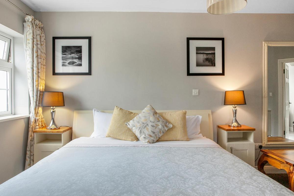 The Ridgewood Lodge Newbridge  Ngoại thất bức ảnh