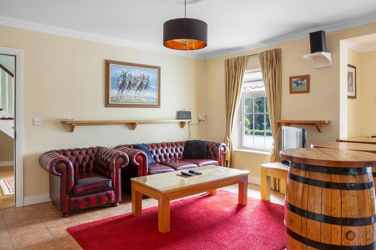 The Ridgewood Lodge Newbridge  Ngoại thất bức ảnh